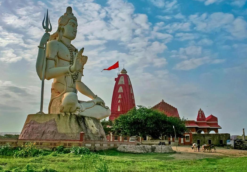 You Came to Dwarka for Krishna. So Why Are You Standing Before Shiva?